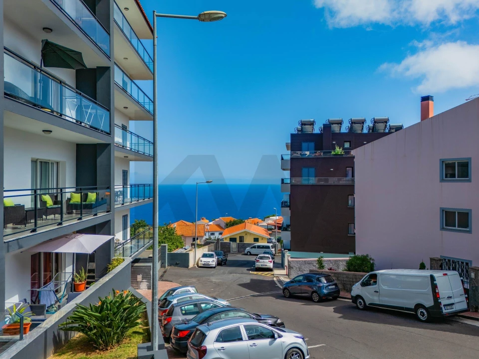 Apartamento T2 para Venda em Caniço Foto 15