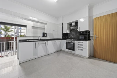Apartamento T2 para Venda em Caniço