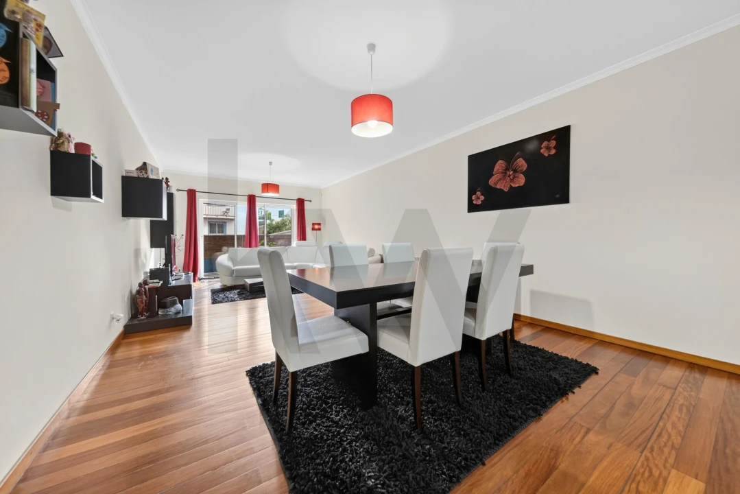 Apartamento T2 para Venda em Caniço Foto 37