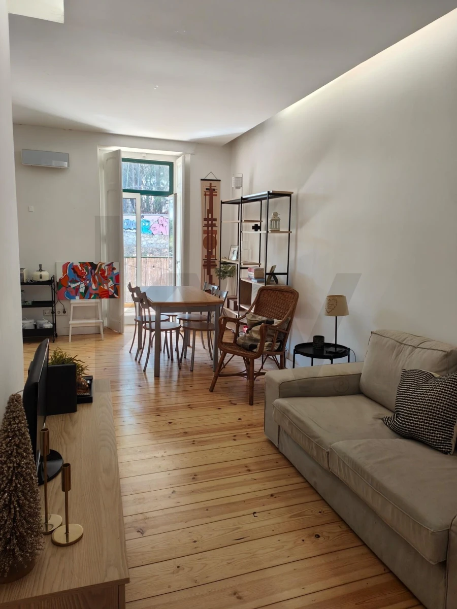 Apartamento T2 para Venda em Arroios Foto 6