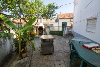 Moradia T4 para Venda em Asseiceira