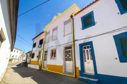 Moradia T4 para Venda em Asseiceira