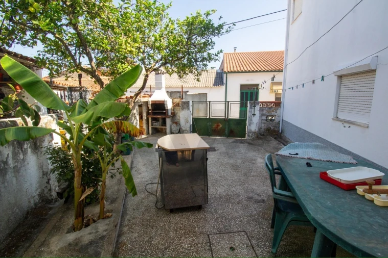 Moradia T4 para Venda em Asseiceira Foto 17
