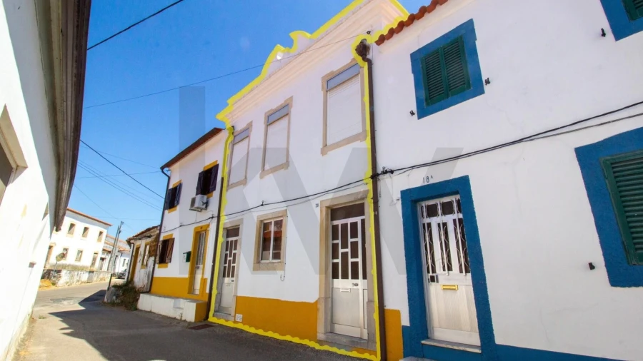 Moradia T4 para Venda em Asseiceira