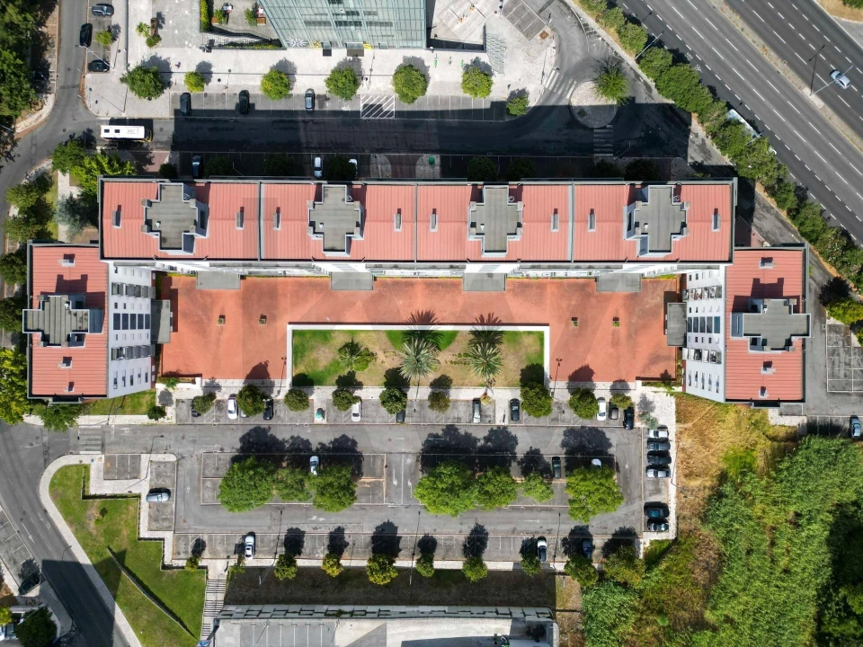 Apartamento T2 para Venda em Lumiar Foto 37