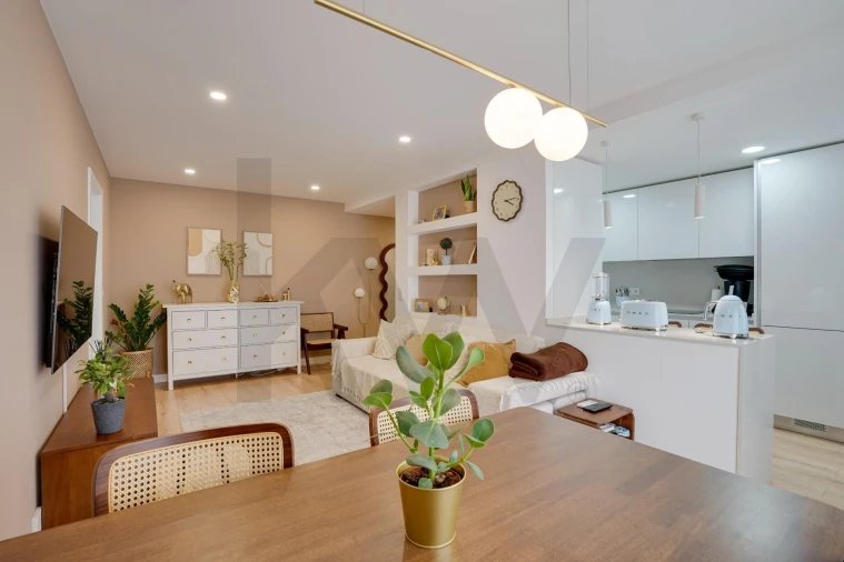 Apartamento T2 para Venda em Lumiar Foto 4
