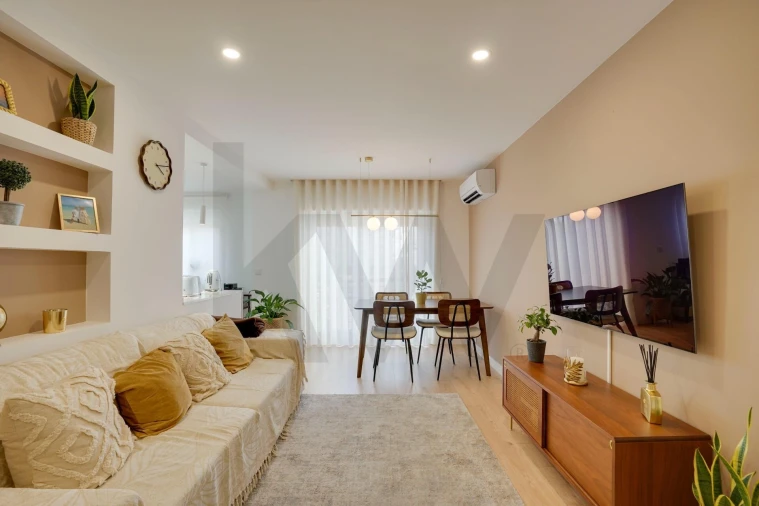 Apartamento T2 para Venda em Lumiar Foto 2