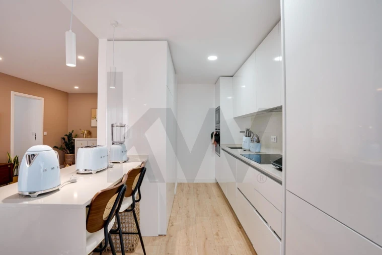 Apartamento T2 para Venda em Lumiar Foto 9