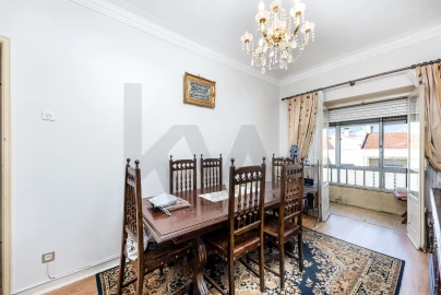 Apartamento T3 para Venda em Mina de Água