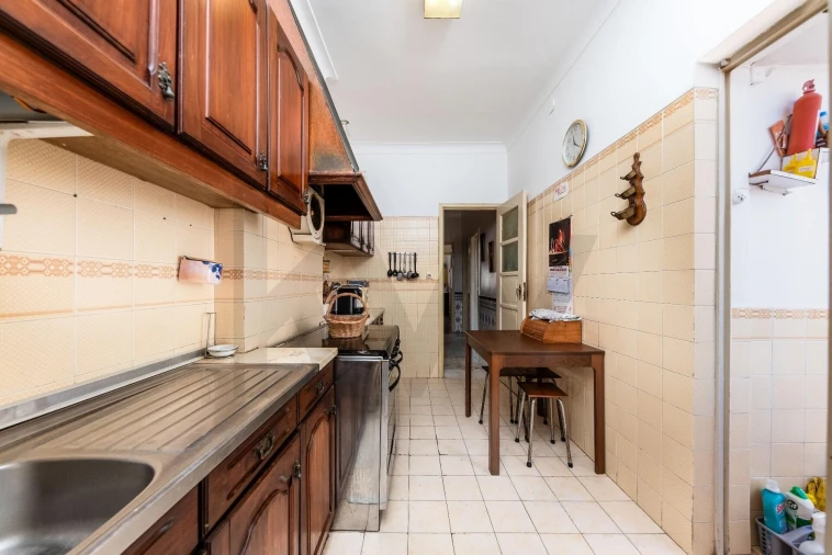 Apartamento T3 para Venda em Mina de Água Foto 17