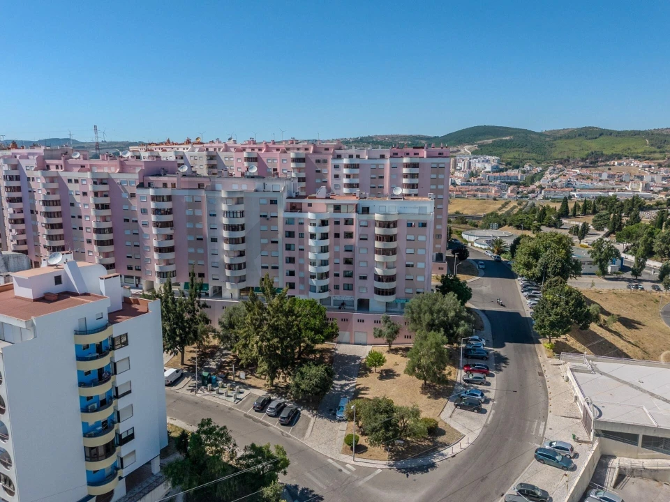 Apartamento T2 para Venda em Póvoa de Santa Iria e Forte da Casa Foto 18