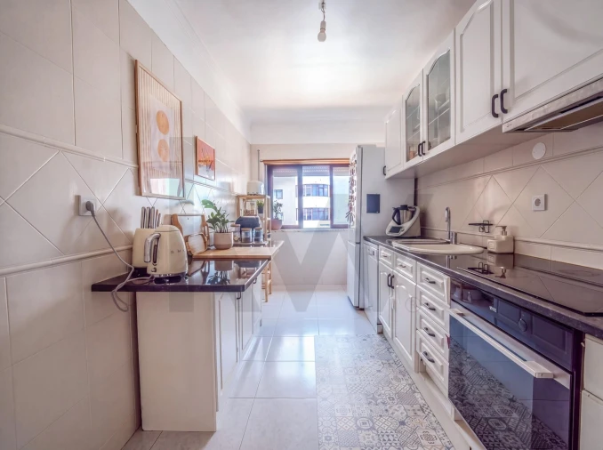 Apartamento T2 para Venda em Póvoa de Santa Iria e Forte da Casa Foto 9