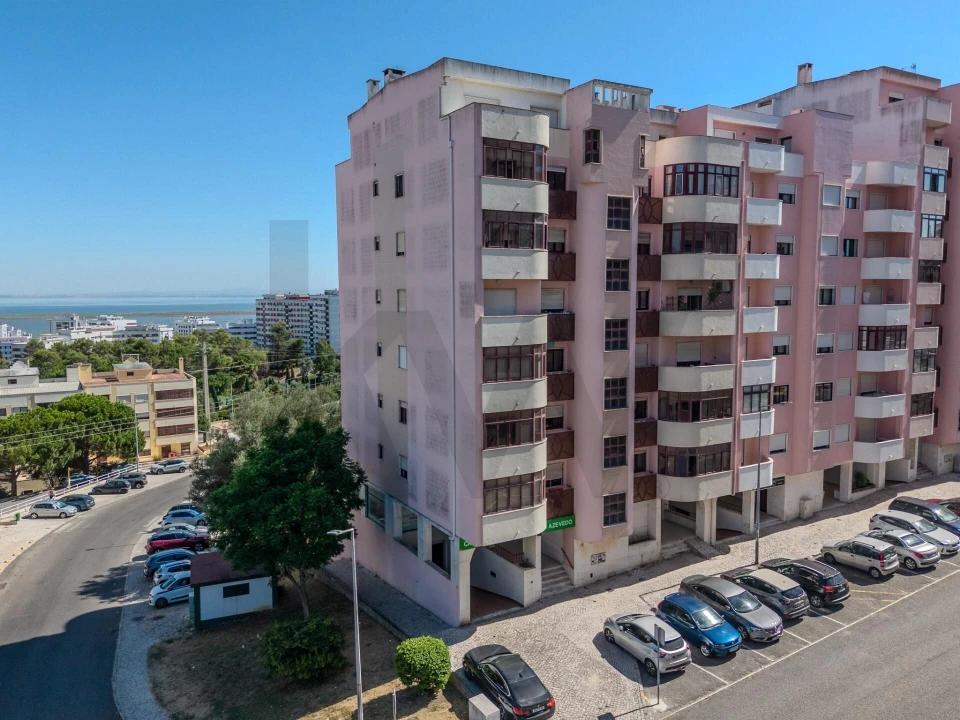 Apartamento T2 para Venda em Póvoa de Santa Iria e Forte da Casa Foto 1