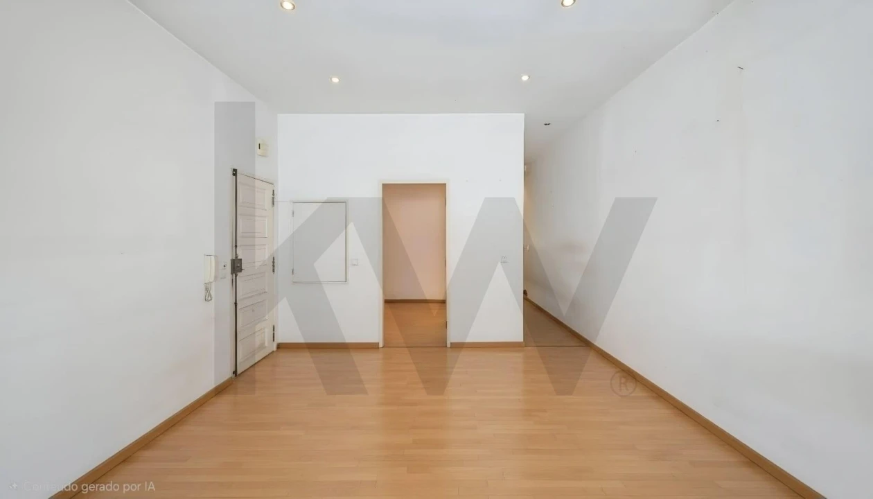 Apartamento T2 para Venda em Santo António Foto 2