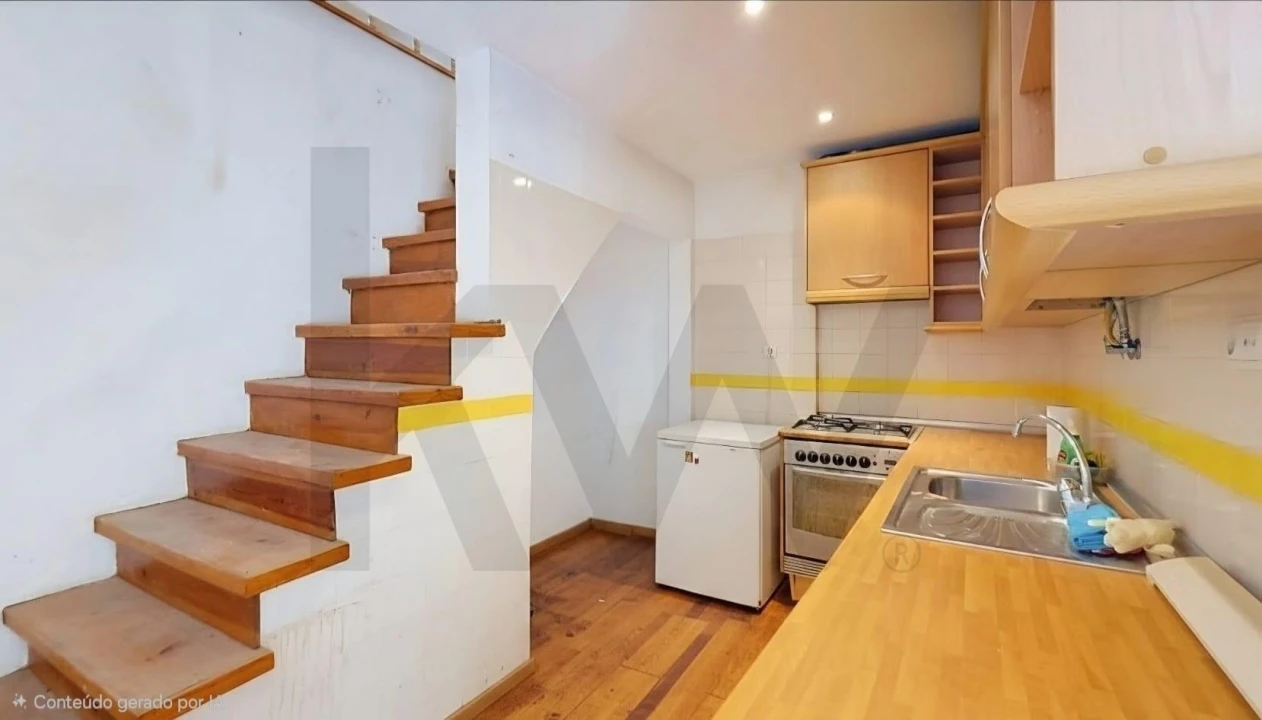 Apartamento T2 para Venda em Santo António Foto 5
