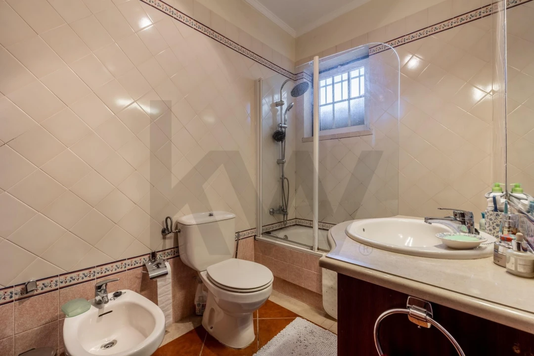 Quinta T4 para Venda em Nossa Senhora das Misericordias Foto 34