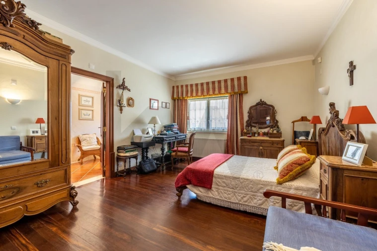 Quinta T4 para Venda em Nossa Senhora das Misericordias Foto 26