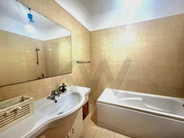 Apartamento T4 para Arrendamento em Alcabideche