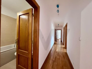 Apartamento T4 para Arrendamento em Alcabideche