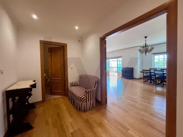 Apartamento T4 para Arrendamento em Alcabideche
