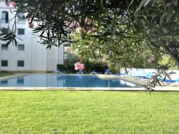 Apartamento T4 para Arrendamento em Alcabideche