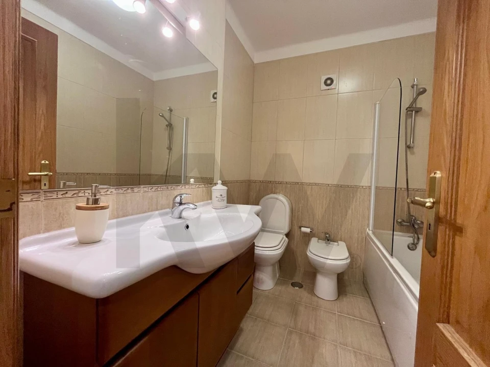 Apartamento T4 para Arrendamento em Alcabideche Foto 20