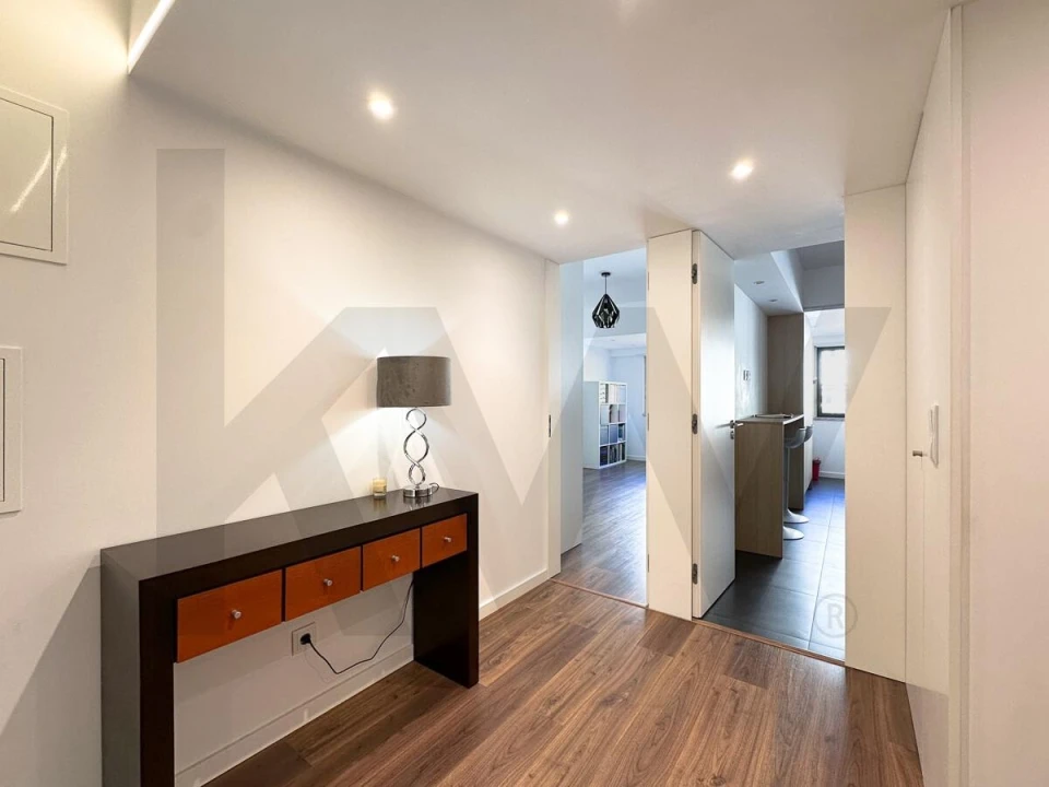 Apartamento T3 para Arrendamento em Massamá e Monte Abraão Foto 12