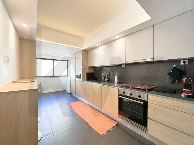 Apartamento T3 para Arrendamento em Massamá e Monte Abraão Foto 13
