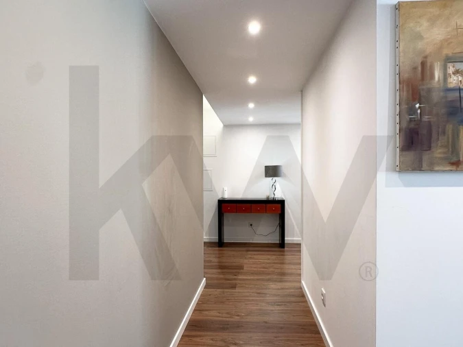 Apartamento T3 para Arrendamento em Massamá e Monte Abraão Foto 21