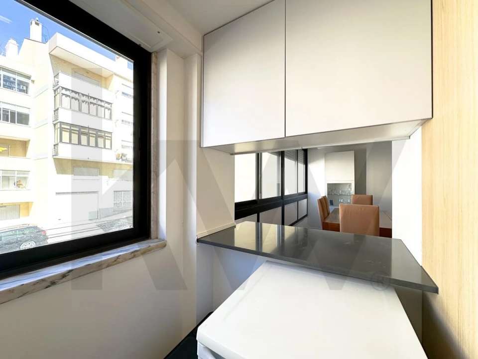 Apartamento T3 para Arrendamento em Massamá e Monte Abraão Foto 14
