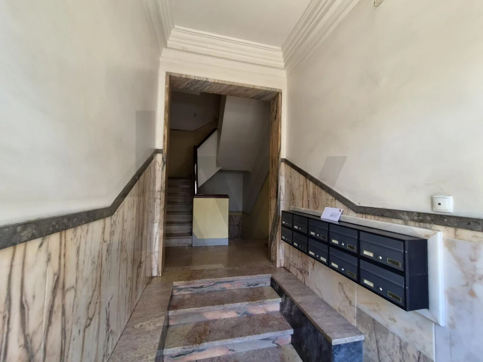 Apartamento T2 para Venda em Mina de Água Foto 2