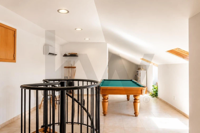Apartamento T3 para Venda em São Martinho Foto 31