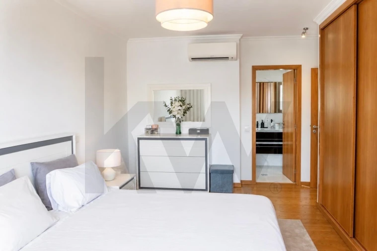 Apartamento T3 para Venda em São Martinho Foto 13