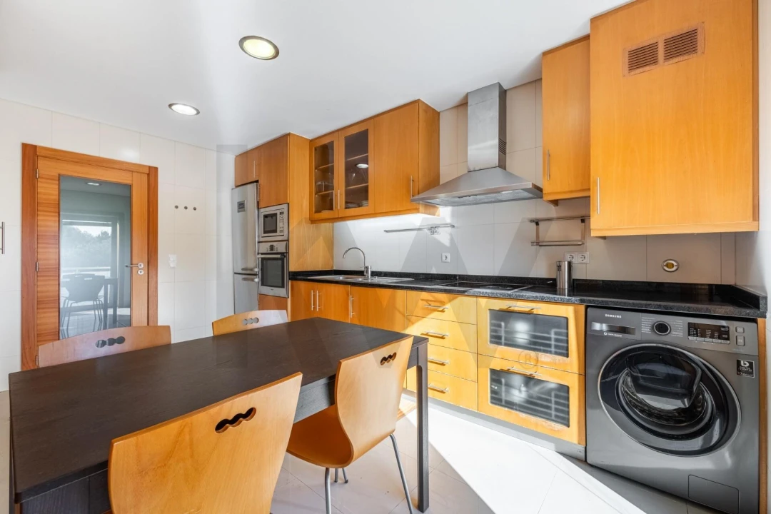 Apartamento T3 para Venda em Subportela, Deocriste e Portela Susã Foto 8