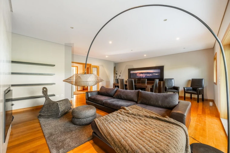 Apartamento T3 para Venda em Subportela, Deocriste e Portela Susã Foto 13