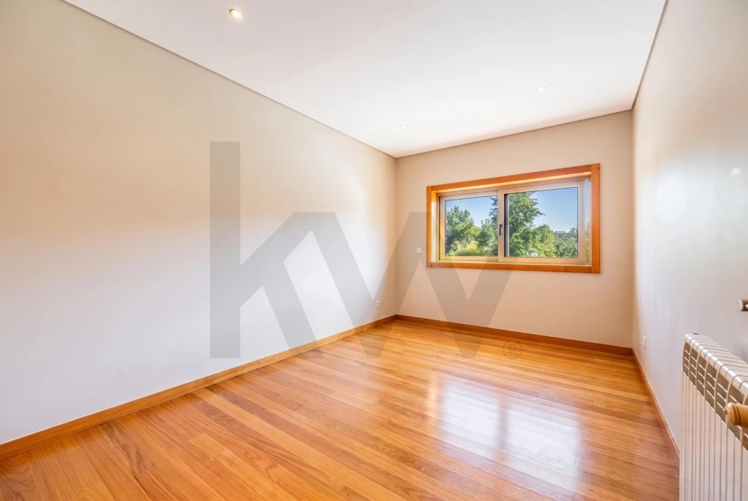 Apartamento T3 para Venda em Subportela, Deocriste e Portela Susã Foto 20