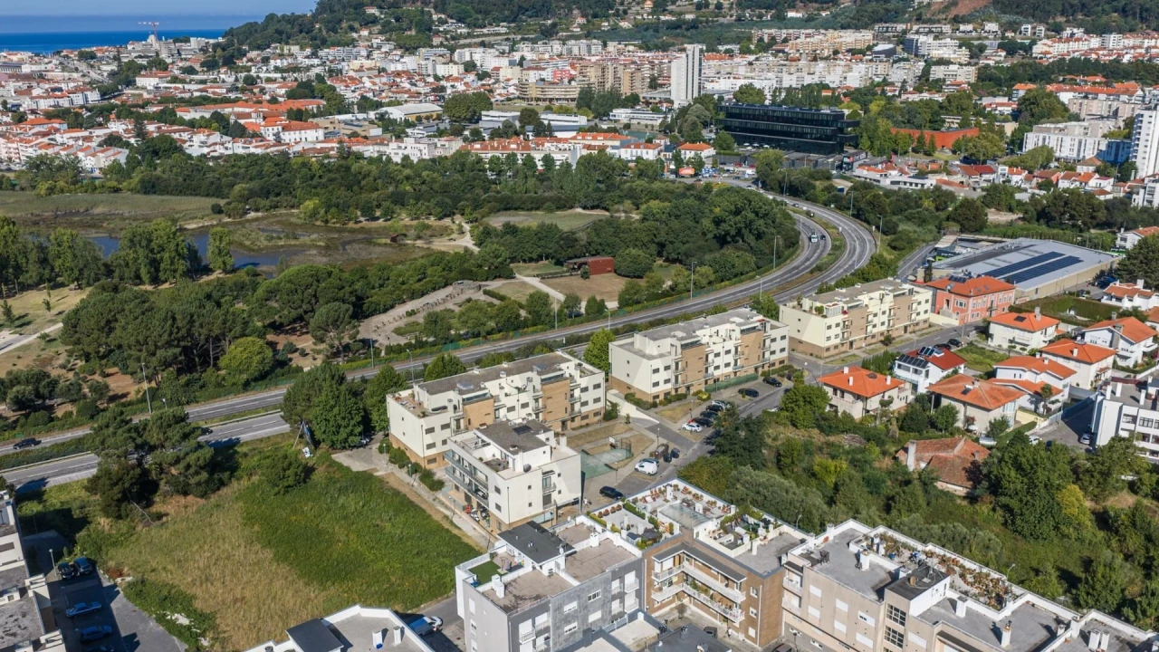 Apartamento T3 para Venda em Subportela, Deocriste e Portela Susã Foto 30