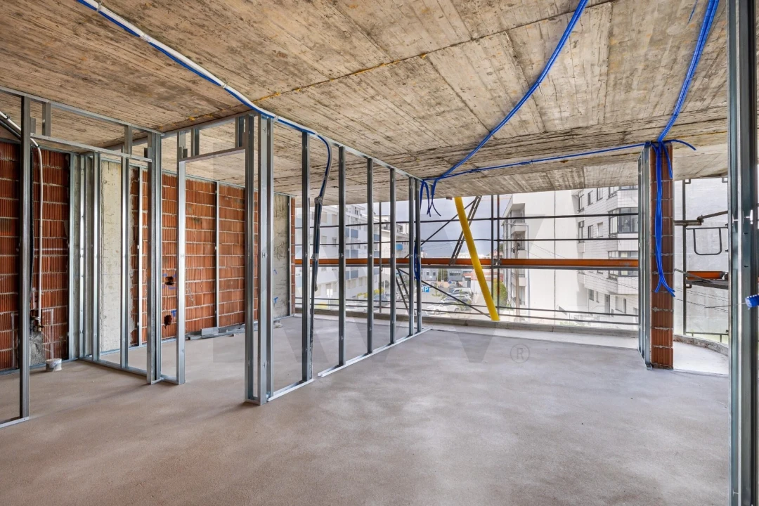 Apartamento T1 para Venda em Paranhos Foto 7