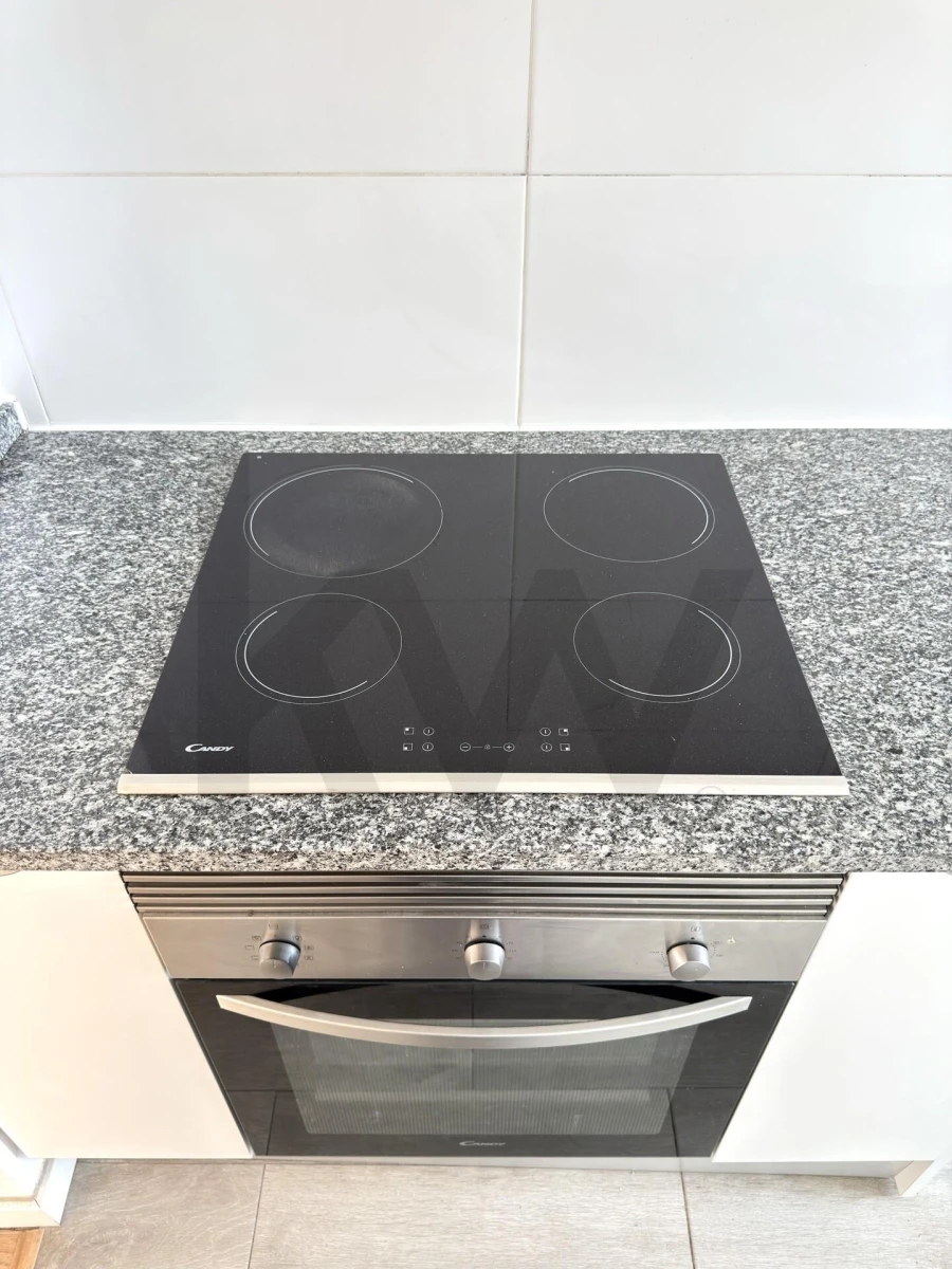 Apartamento T1 para Arrendamento em Arroios Foto 5