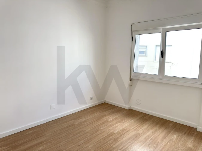 Apartamento T1 para Arrendamento em Arroios Foto 17
