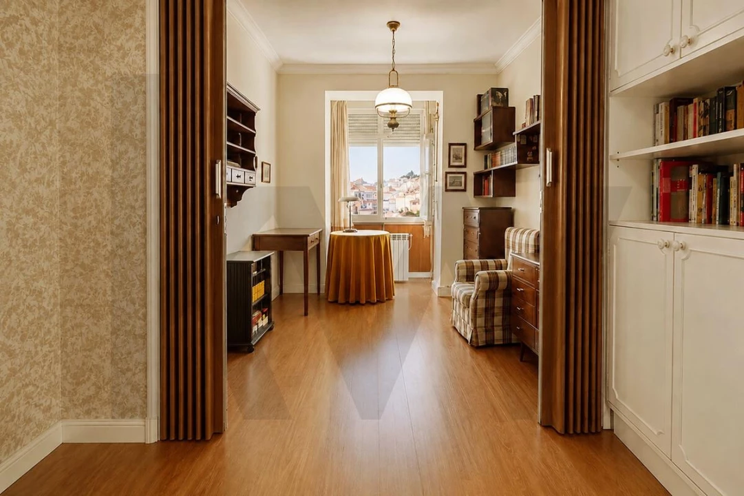 Apartamento T2 para Venda em Alfragide Foto 1