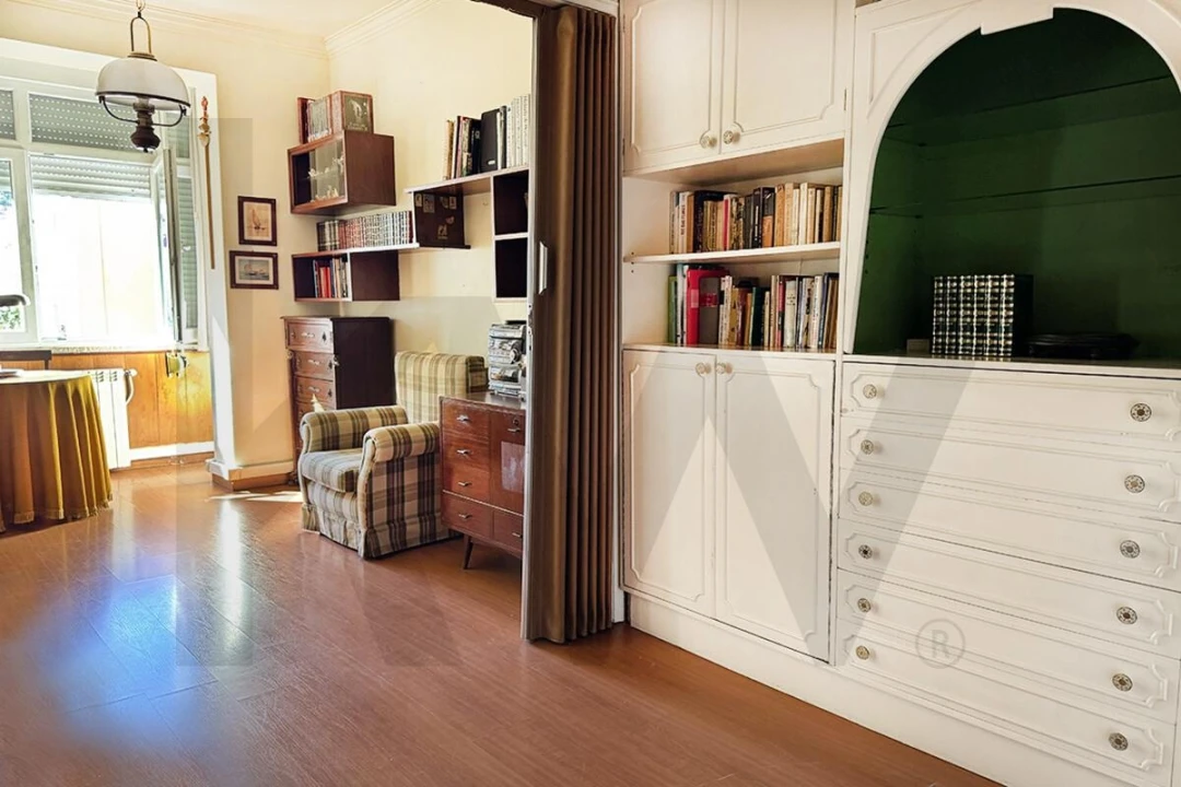 Apartamento T2 para Venda em Alfragide Foto 4