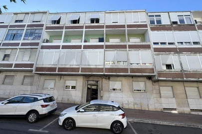 Apartamento T2 para Venda em Alfragide