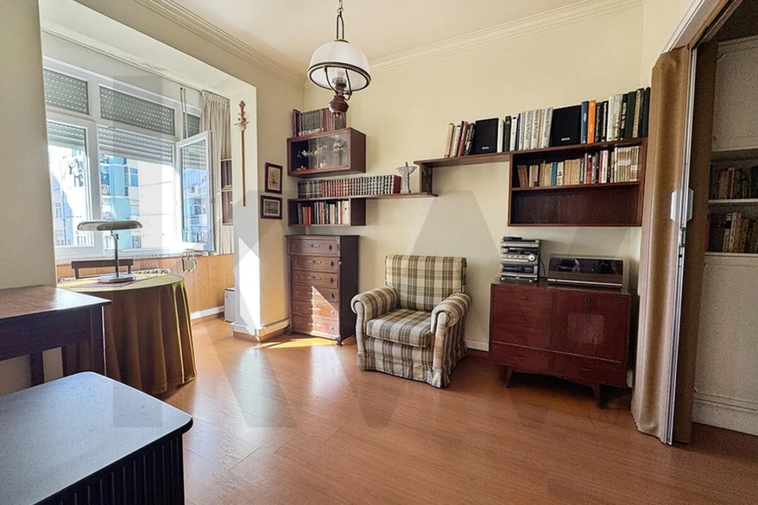 Apartamento T2 para Venda em Alfragide Foto 7
