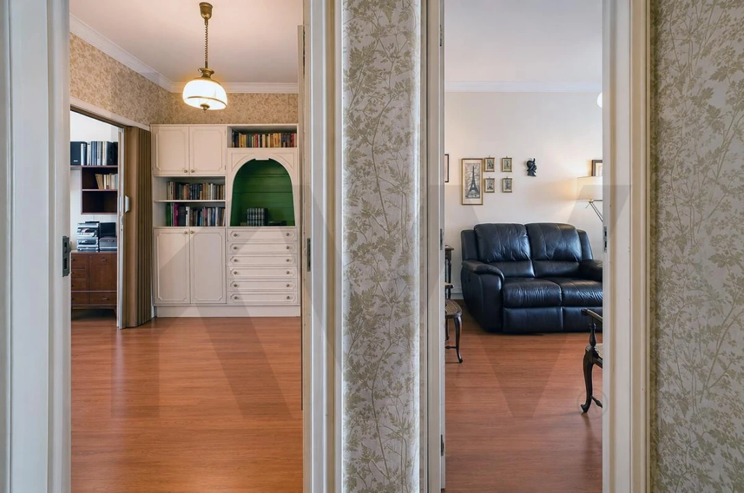 Apartamento T2 para Venda em Alfragide Foto 22