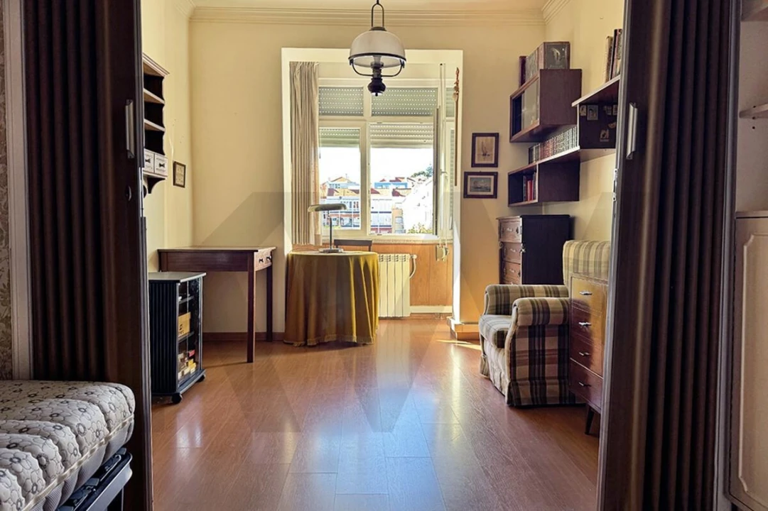 Apartamento T2 para Venda em Alfragide Foto 9