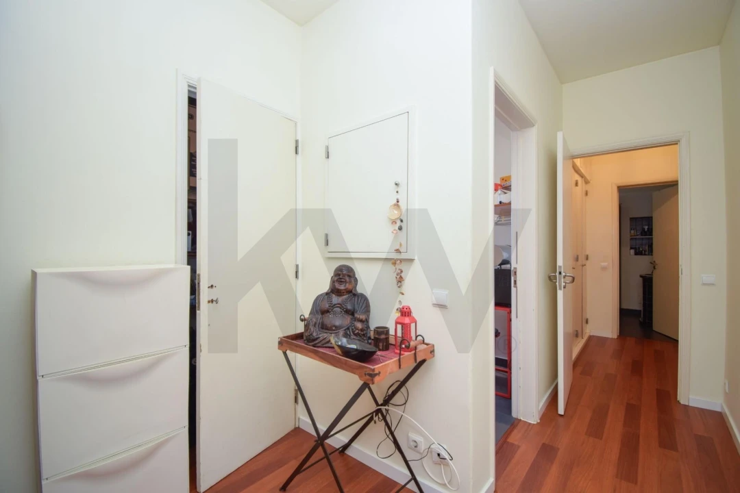 Apartamento T3 para Venda em Carcavelos e Parede Foto 23