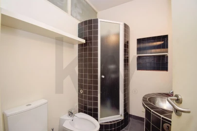 Apartamento T3 para Venda em Carcavelos e Parede