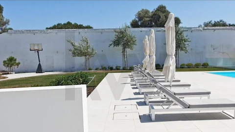 Apartamento T3 para Arrendamento em Seixal, Arrentela e Aldeia de Paio Pires