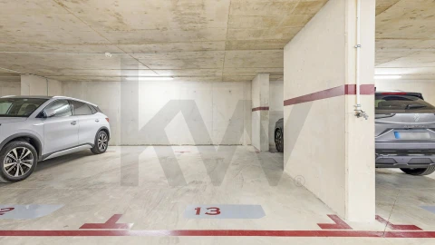 Apartamento T3 para Arrendamento em Seixal, Arrentela e Aldeia de Paio Pires